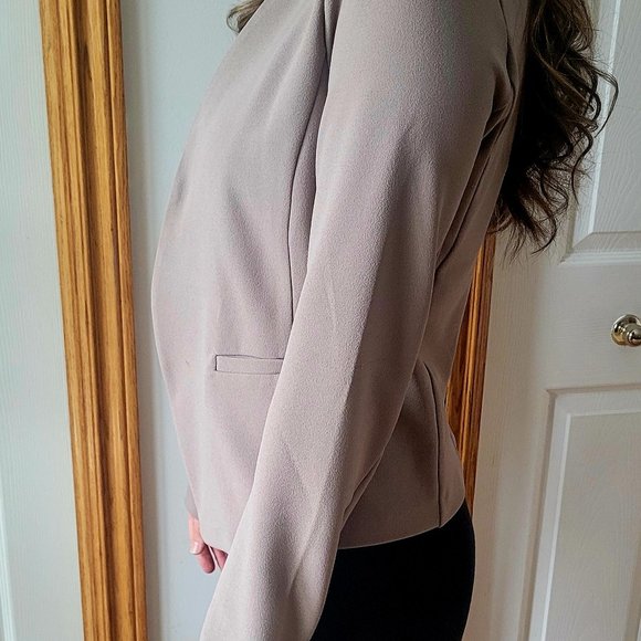 Dynamite blazer Size XS - Picture 2 of 4